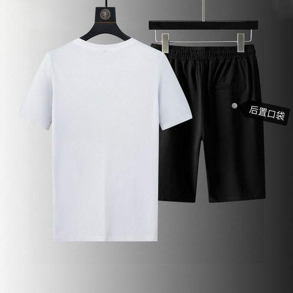 Picture of Gucci Shirt Pant Suits _SKUGucciM-5XL13gn1522177